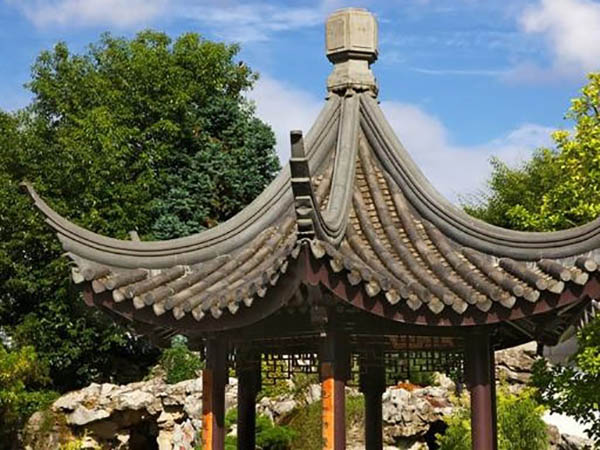 古建筑瓦屋頂為什么是彎曲的？